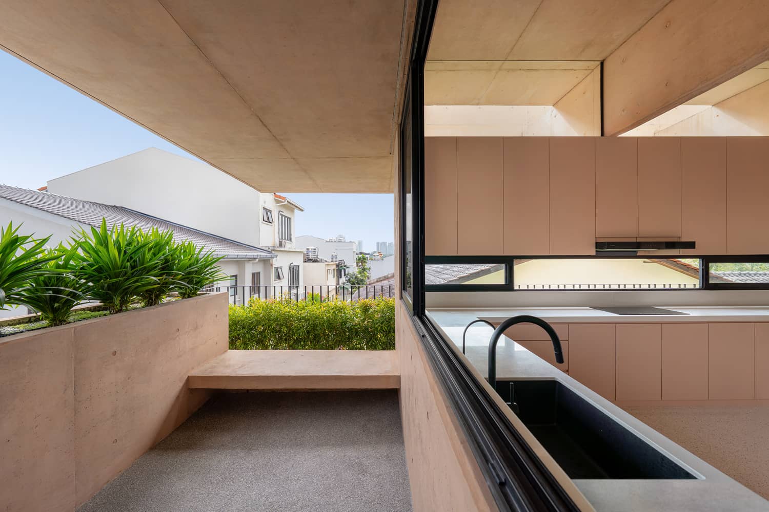 Armoua House — image 14