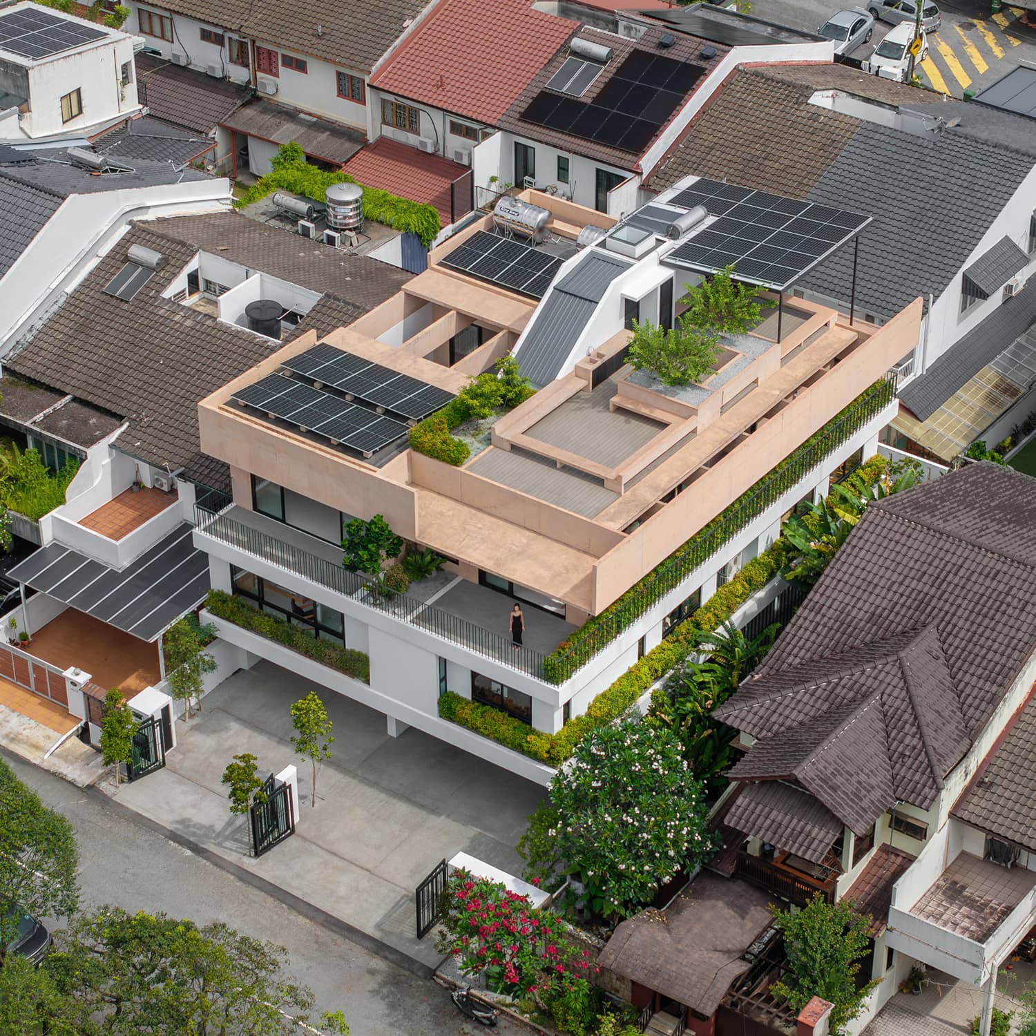 Armoua House — image 24