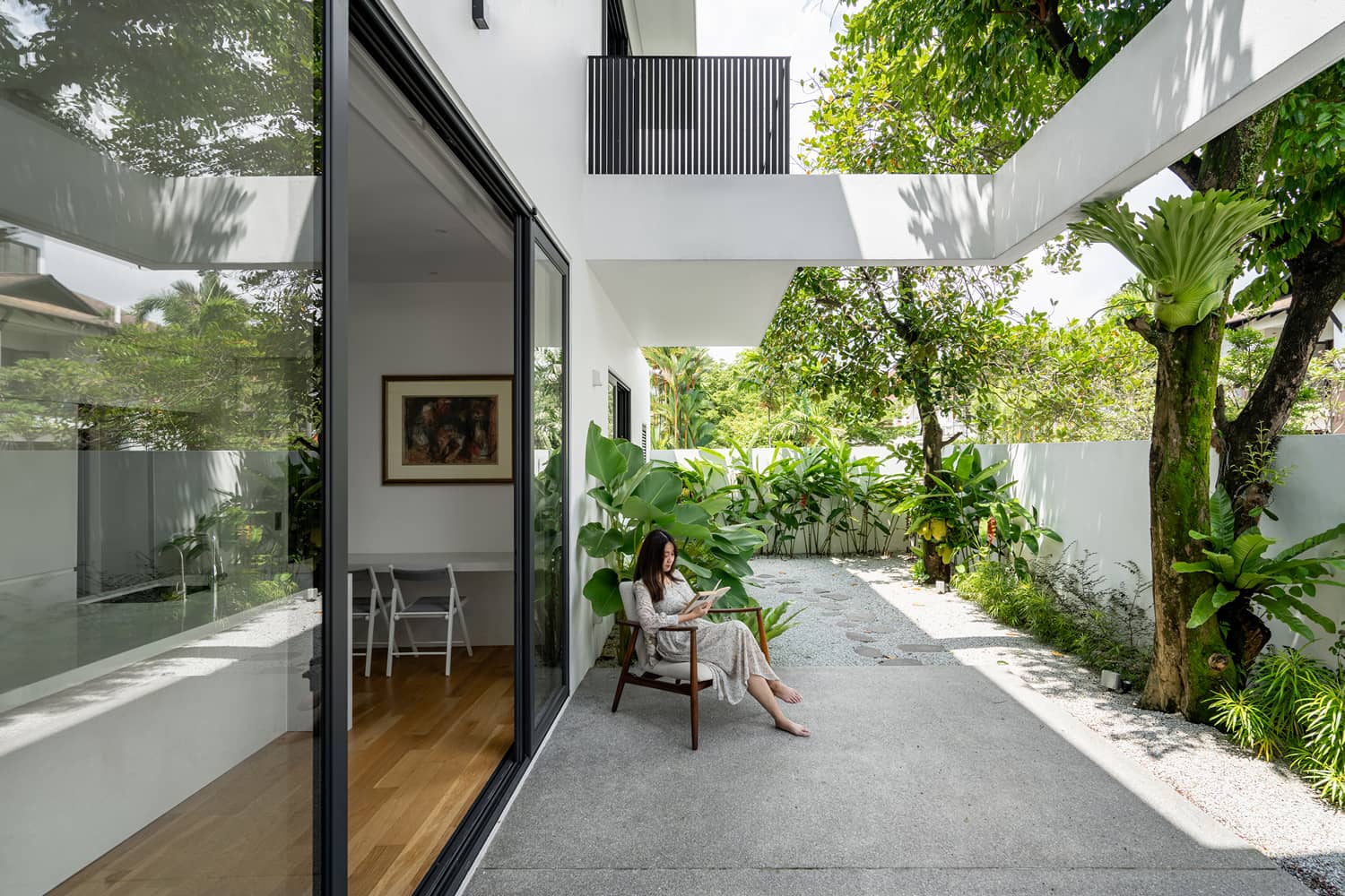 Eschi House — image 13
