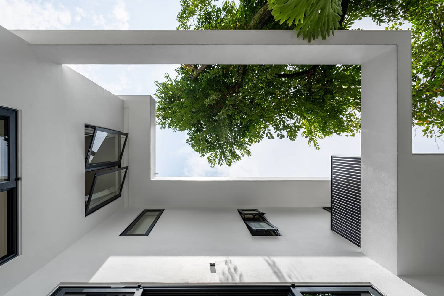 Eschi House — image 15