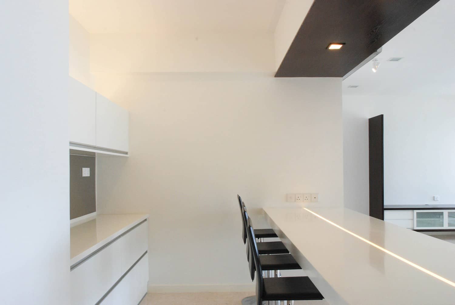 Lok Apartment — image 06