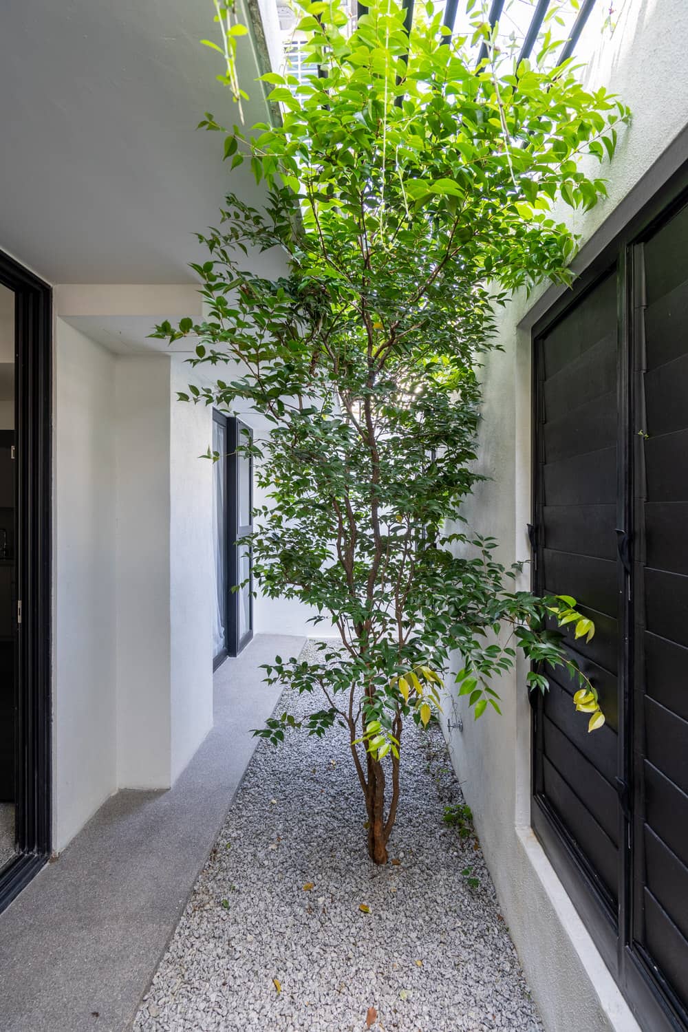 Ottiqa House — image 11