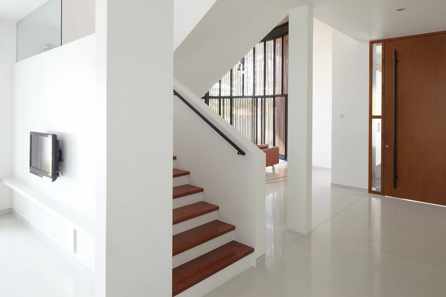 Voila House — image 03