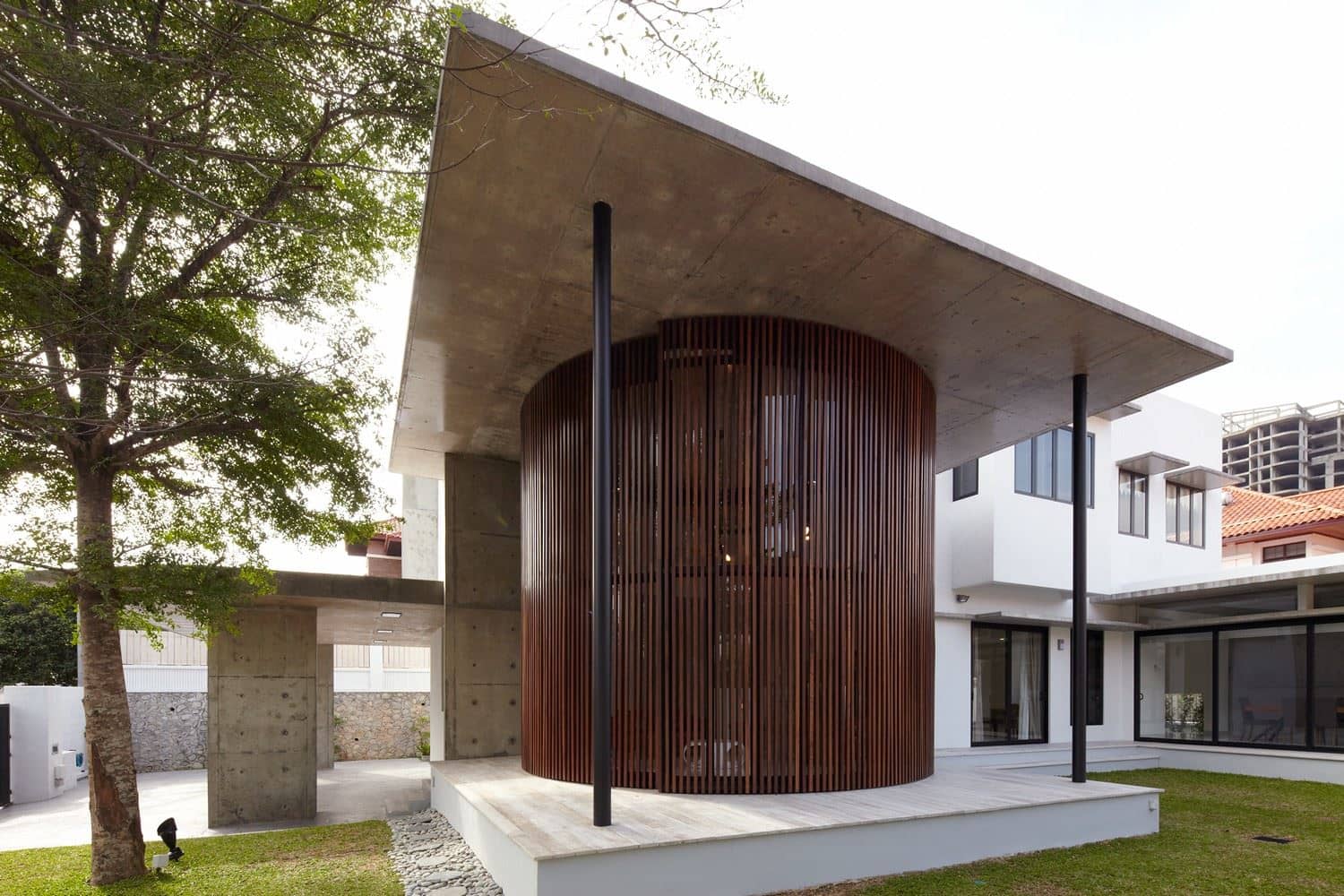 Voila House — image 06