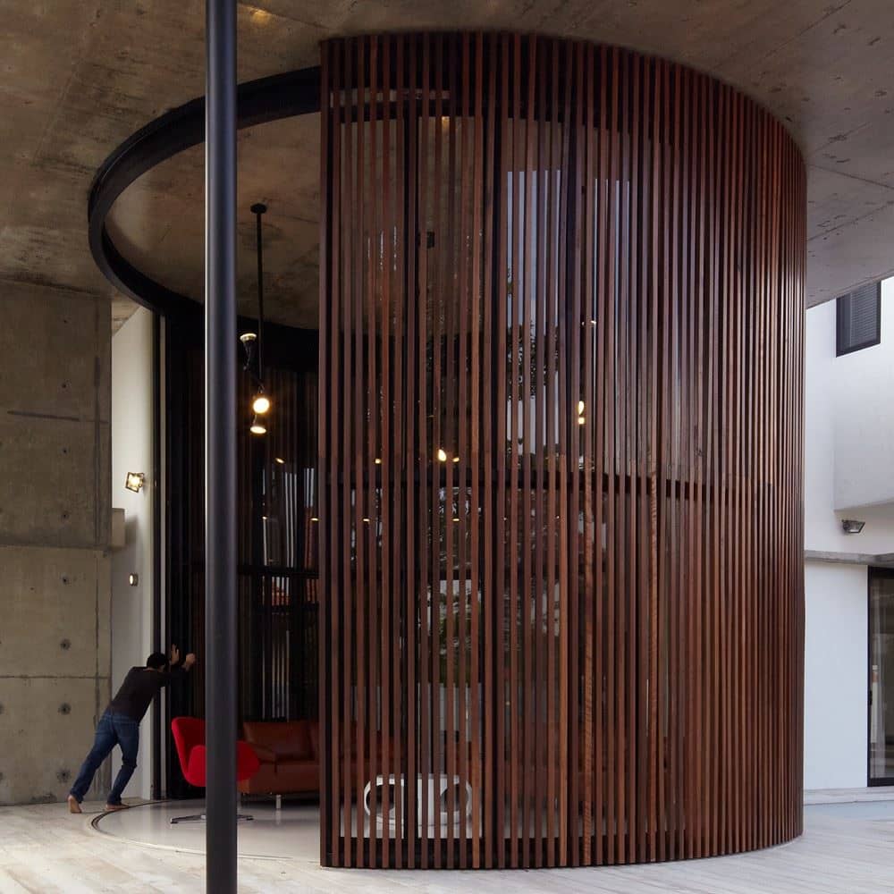 Voila House — image 07